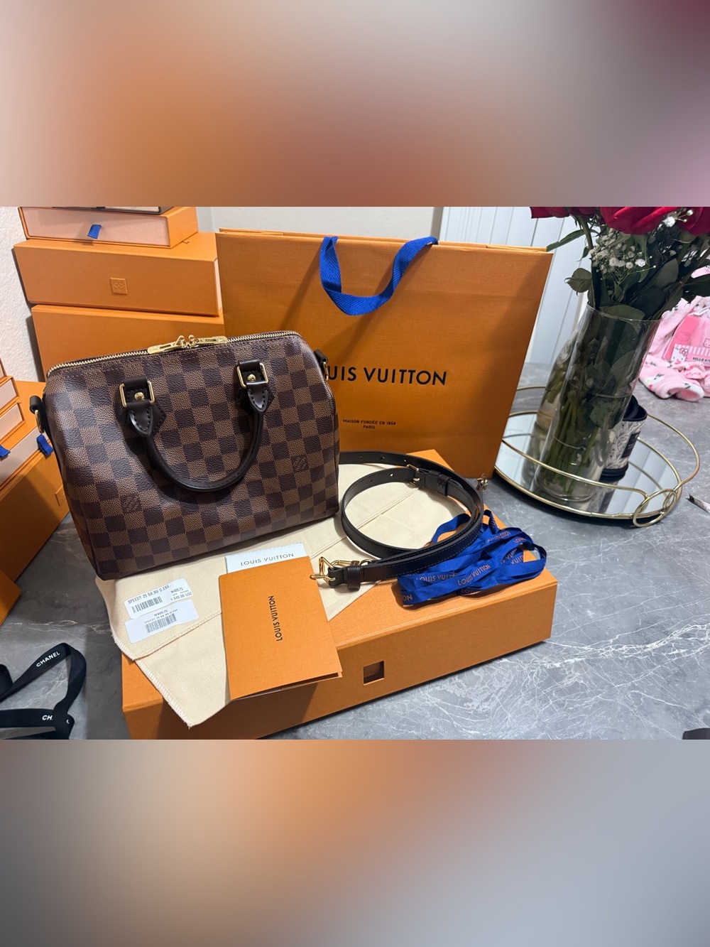 Authentic New Louis Vuitton Speedy B25 Damier Ebene . Trying to sell ASAP